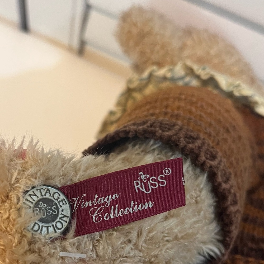 Russ Vintage Edition Collectible Teddy Bears - Picture 3 of 7